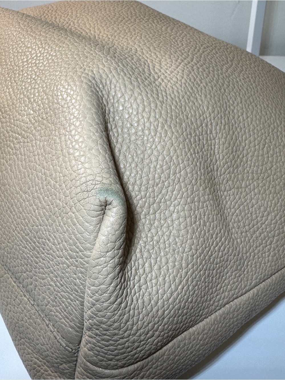 1 - Burberry Medium Cale Blush/Neutral Leather Hobo Bag - Picture 6 of 16